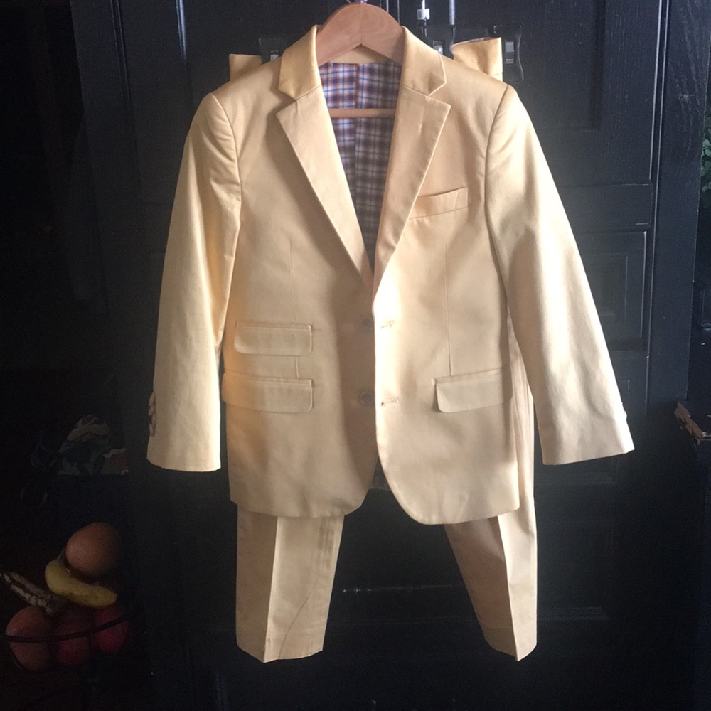 Boys cotton Isaac mizrahi suit size 5
